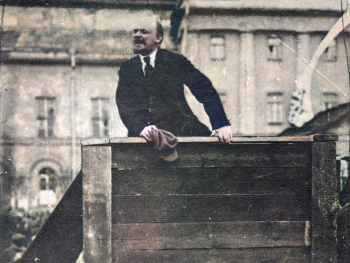 Владимир Ленин