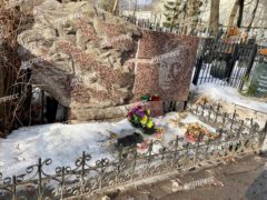 Могила Юрия Богатырева (3). Фото: «Экспресс газета»