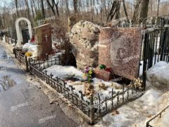 Могила Юрия Богатырева (5). Фото: «Экспресс газета»