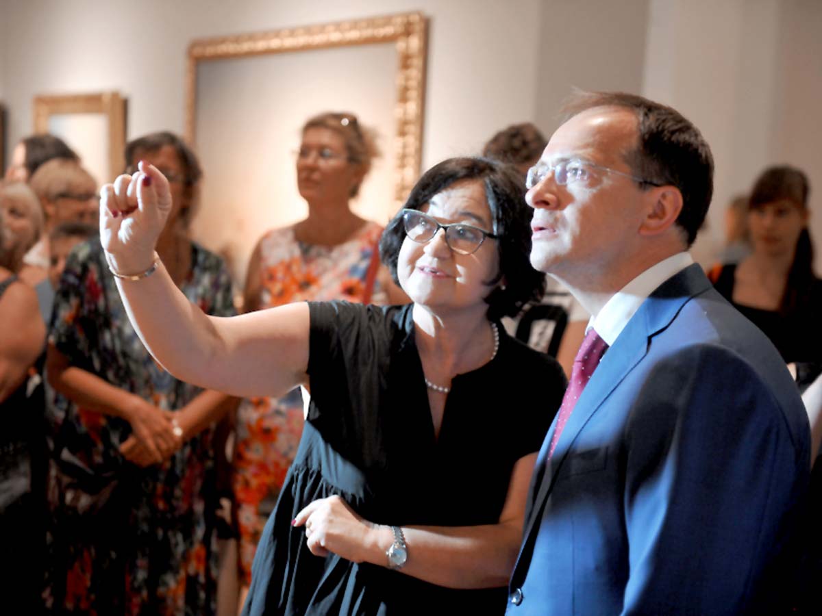 Небедная культура