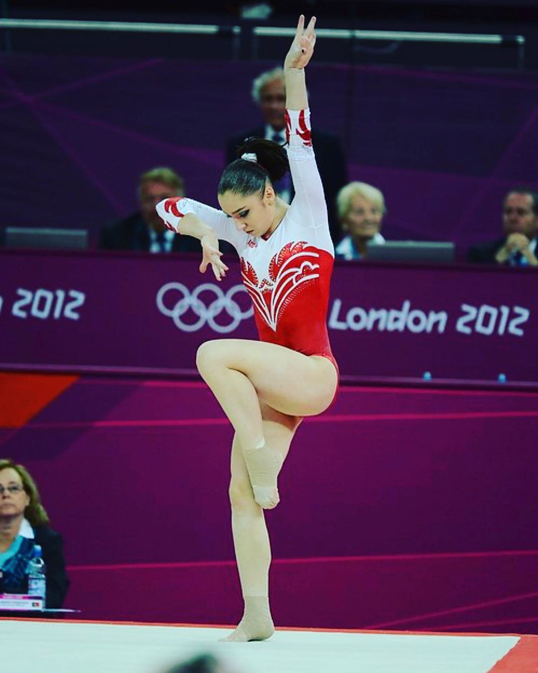 «Спортсмены,