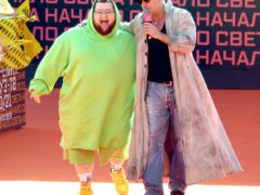 Дмитрий Нагиев успокоил пухляша с «Евровидения-2020» Диму Красилова, что в масштабах Вселенной тот пушинка. Фото Ивана Макеева/«Комсомольская правда»