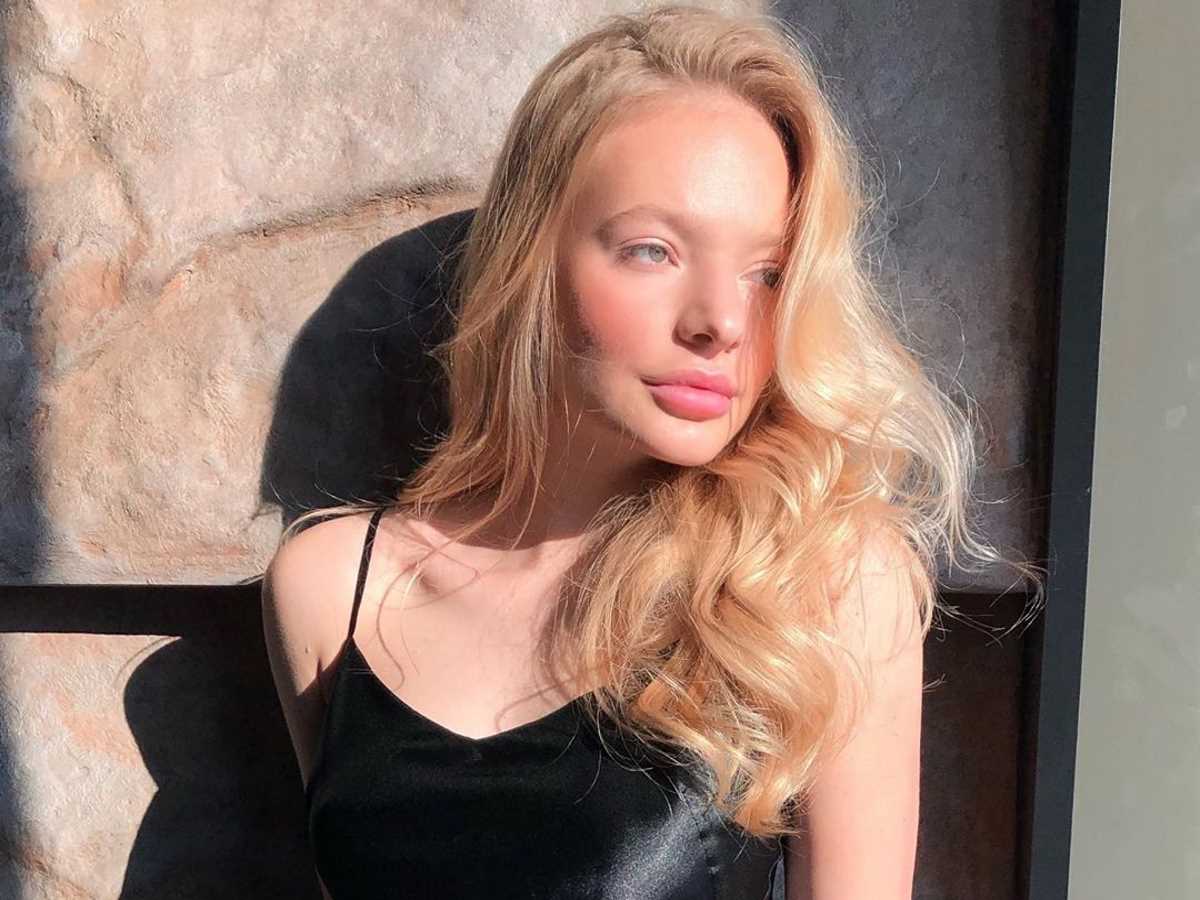 Татьяна Навка готовится к свадьбе падчерицы