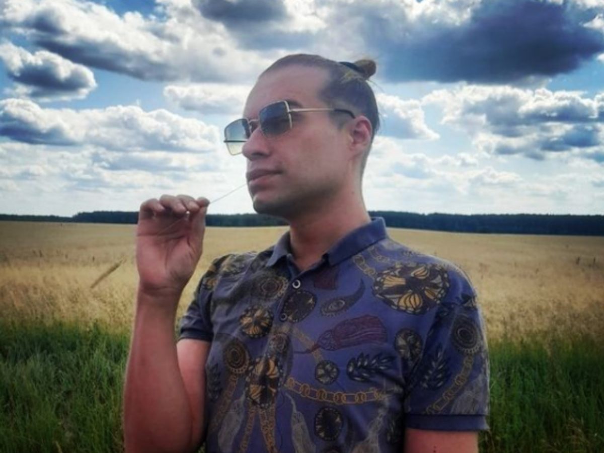 Гоген Солнцев