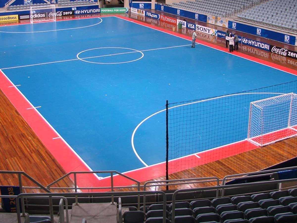 Как выбрать зал для мини-футбола: ключевые моменты и советы