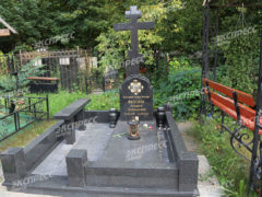 Могила Альберта Филозова. Фото: Дмитрий Лифанцев