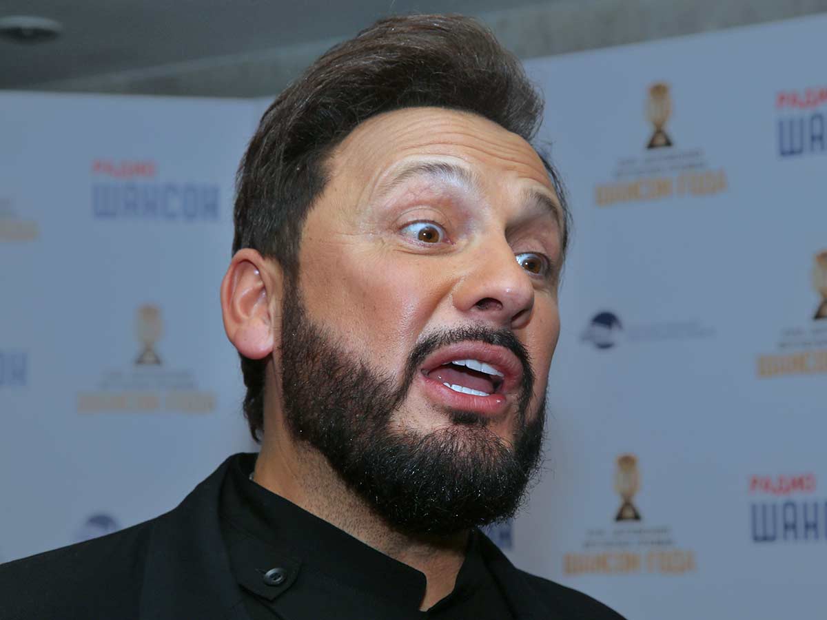 Младшая дочь Стаса Михайлова устроила горячий попаданс