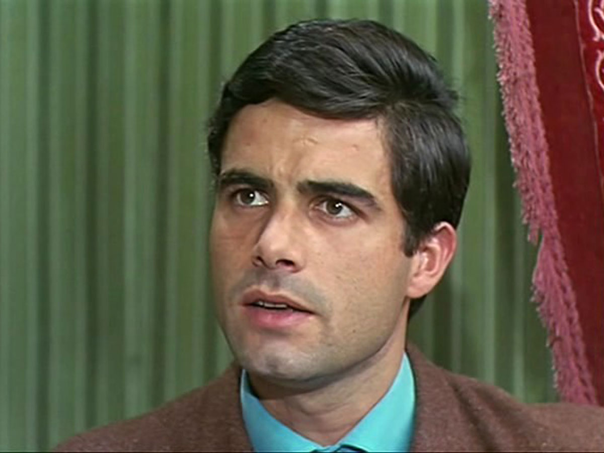 Умер актер из «Шербурских зонтиков» Нино Кастельнуово