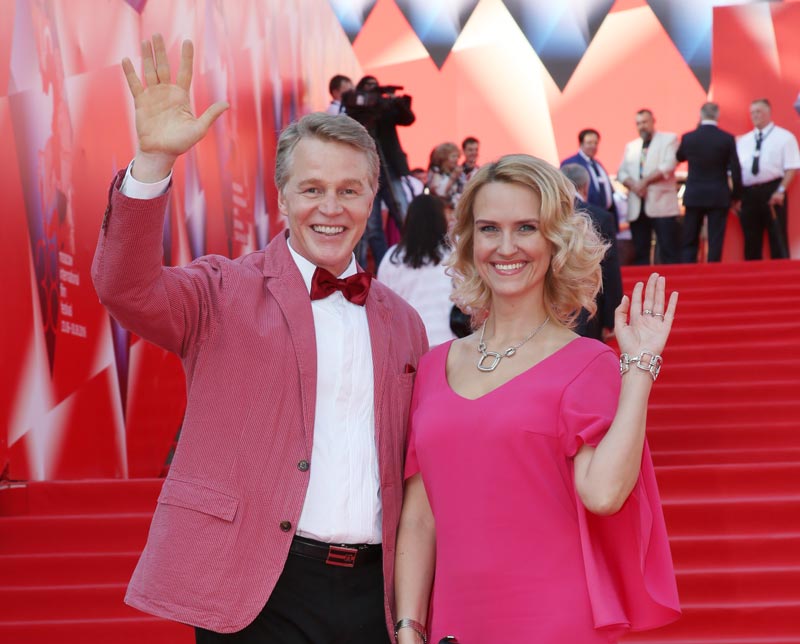 Александр-Кузнецов-вместе-с-Кристиной-Татаренковой