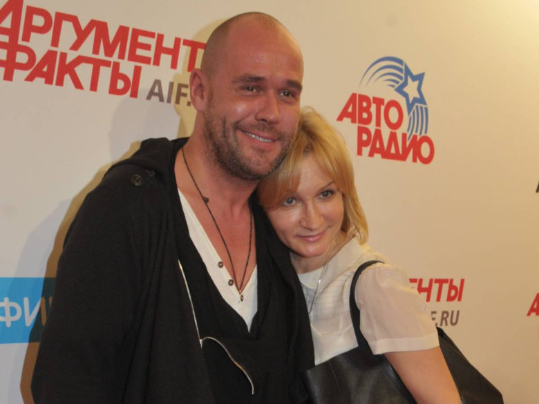 дважды два четыре. дважды два. три десятка. дважды два 4. дважды два четыре текст.