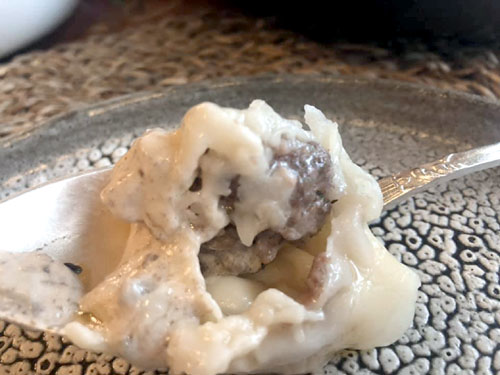 …пельмень, напоминающий чью-то рвоту