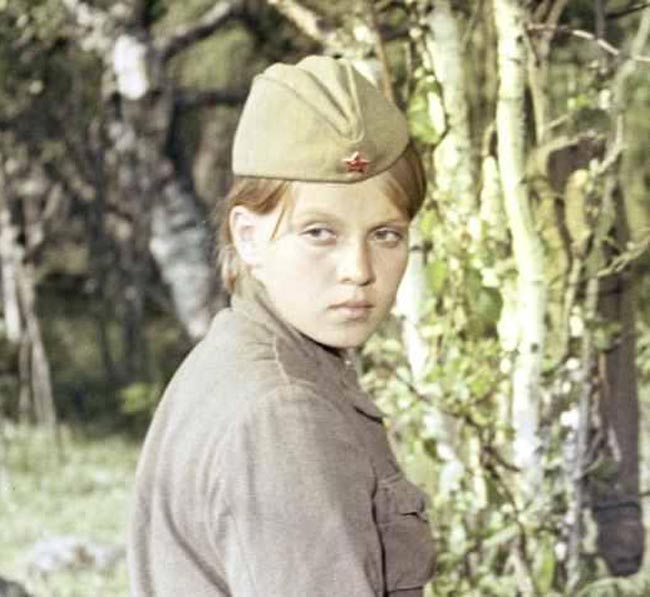 «А-зори-здесь-тихие»