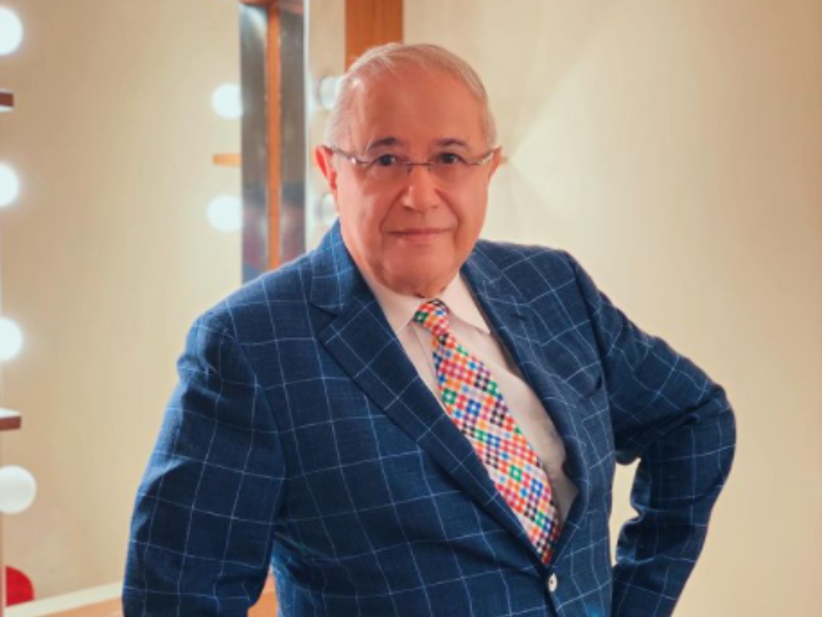 Евгений Петросян