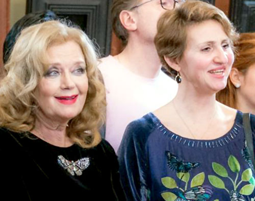 Ивашова (справа) с Ириной Алферовой