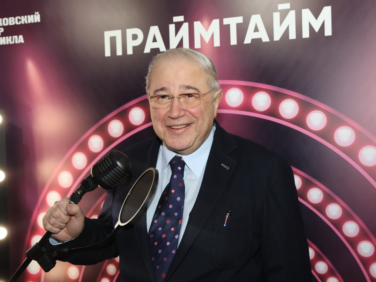 Евгений Петросян 