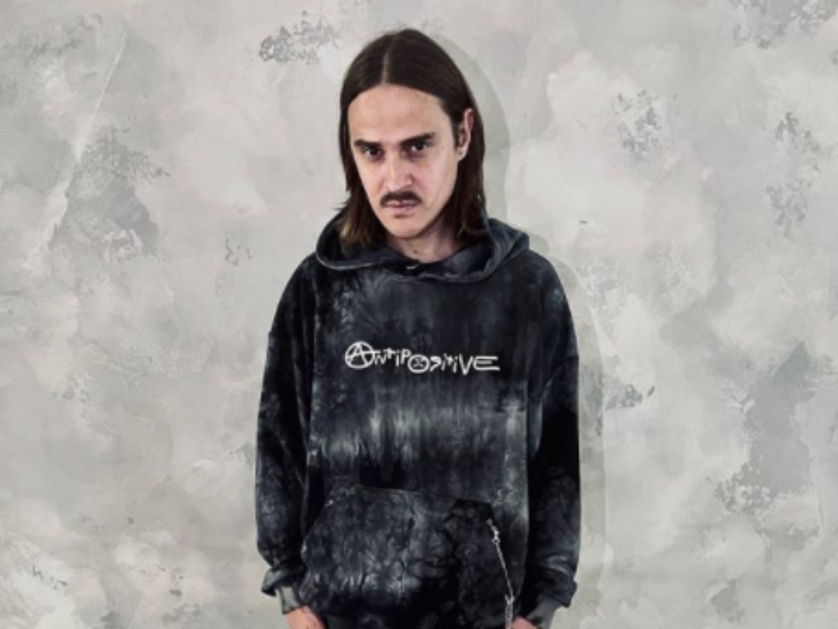 Илья Прусикин****