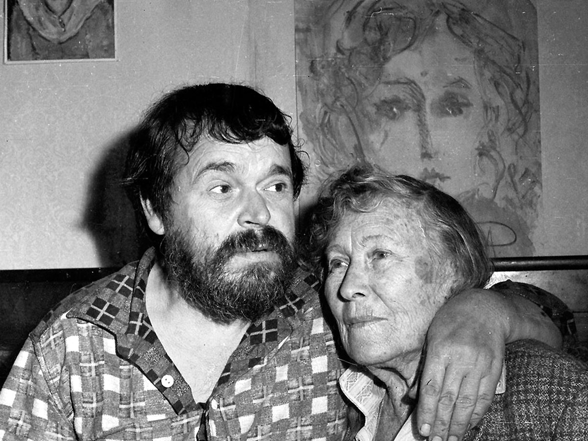 То, что его муза Ксения Асеева старше почти на 40 лет, абсолютно не смущало Анатолия Зверева