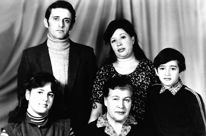 Семья с бабушкой Лидой. Йошкар-Ола, 1983 г.