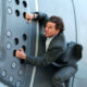 Герою Тома Круза - суперагенту Итану Ханту никакой коронавирус не страшен (кадр из блокбастера «Миссия: Невыполнима»)