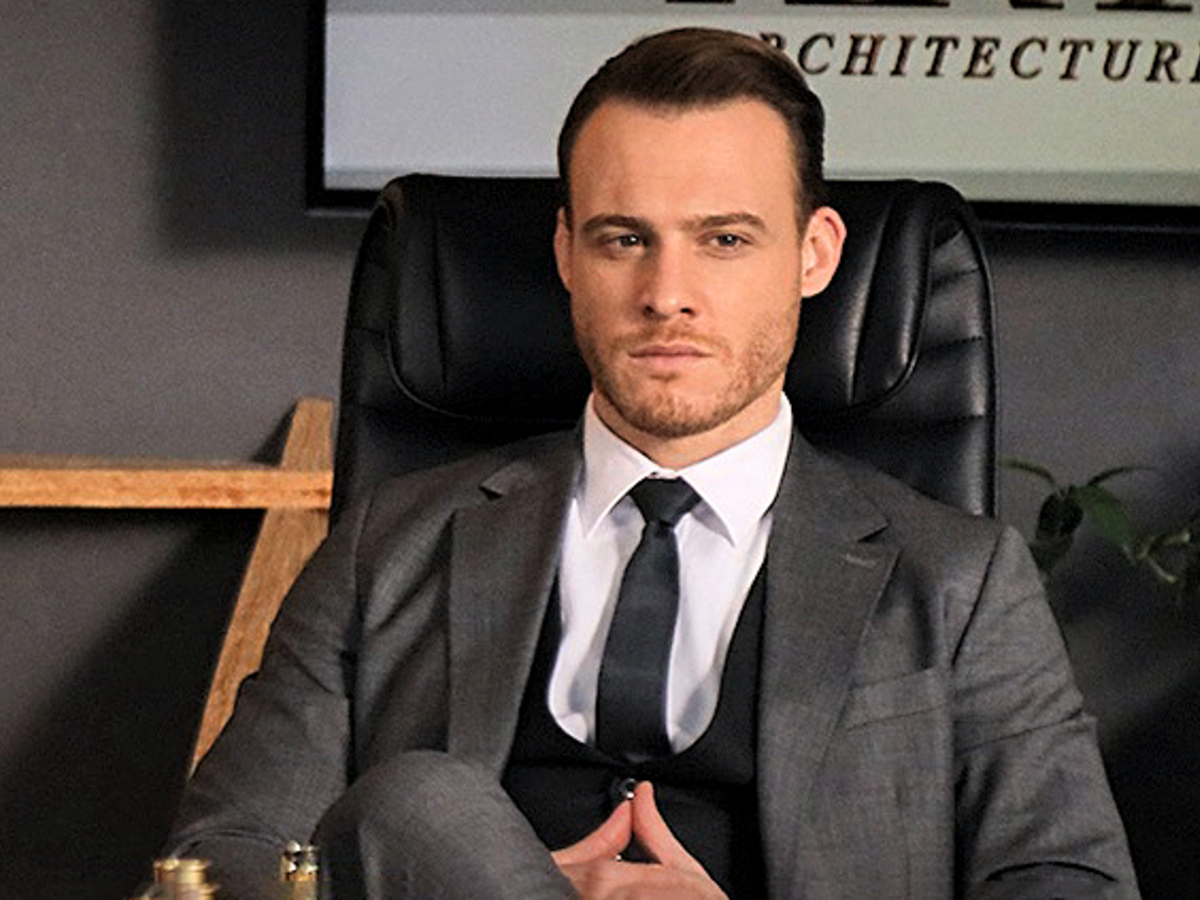 Керем Бурсин