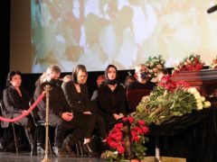 Прощание с Зинаидой Кириенко