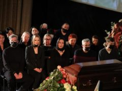 Прощание с Зинаидой Кириенко