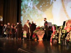 Прощание с Зинаидой Кириенко