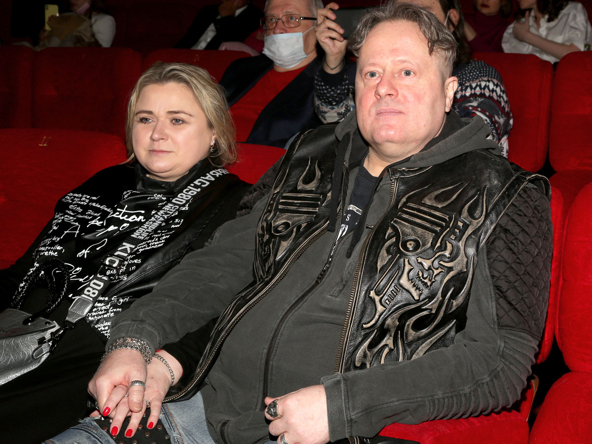 Эдуард и его Мария Сергеенкова любят друг друга в любом весе