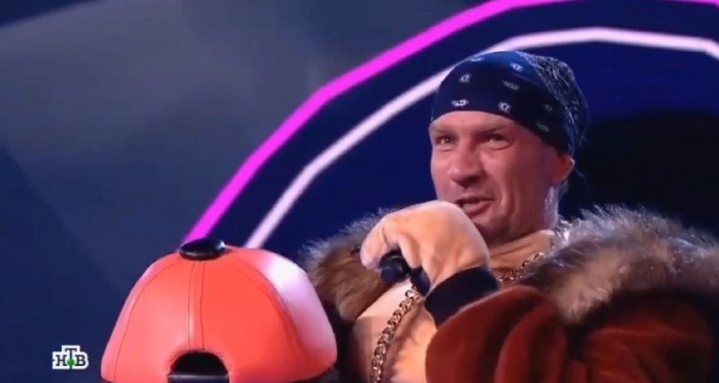 Роман Костомаров на шоу «Маска» 