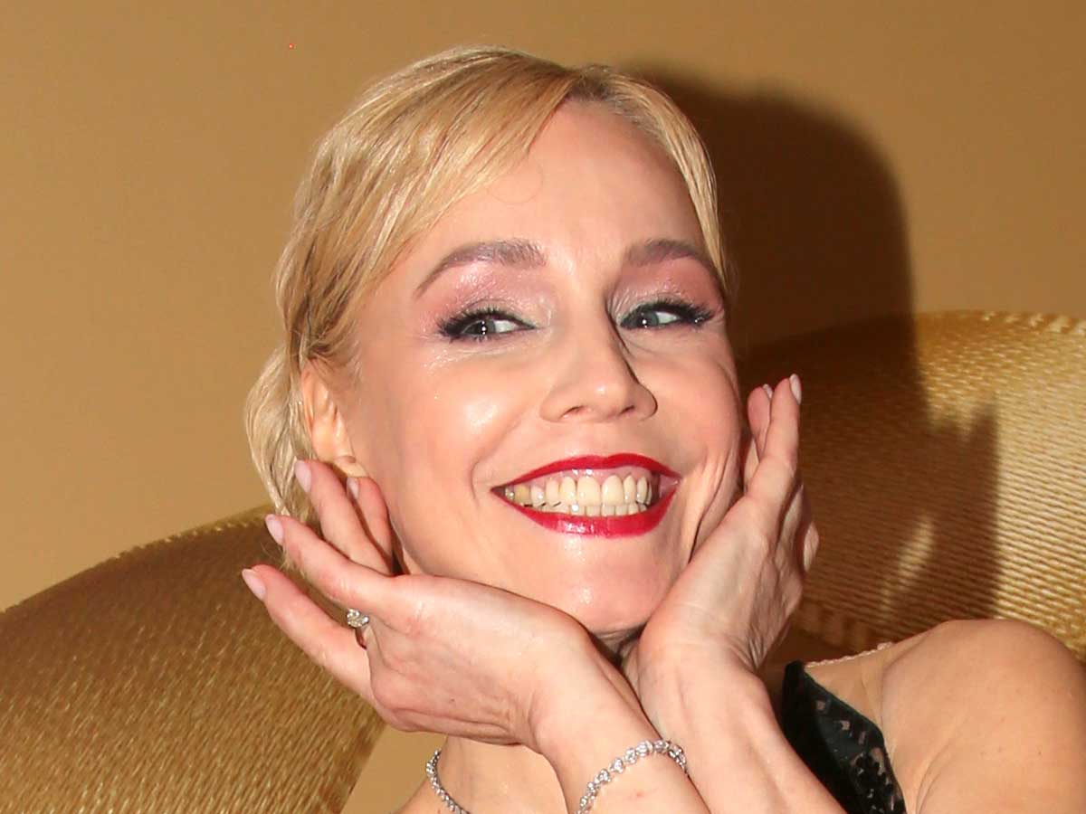 «Я и то , что ко мне прилипло»: внучка заставила Марину Зудину задуматься о вечном