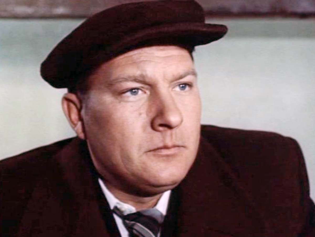 Так и не сыграл главной роли и умер в 46: печальная судьба Пасюка из кинохита «Место встречи изменить нельзя» - актера Александра Милютина