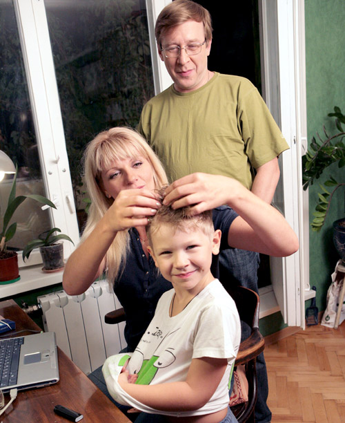 Антошка с мамой Аней и папой Сашей, 2007 г.