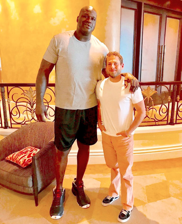 Рост одного из лучших друзей актера, баскетболиста Шакила О’нила - 216 см