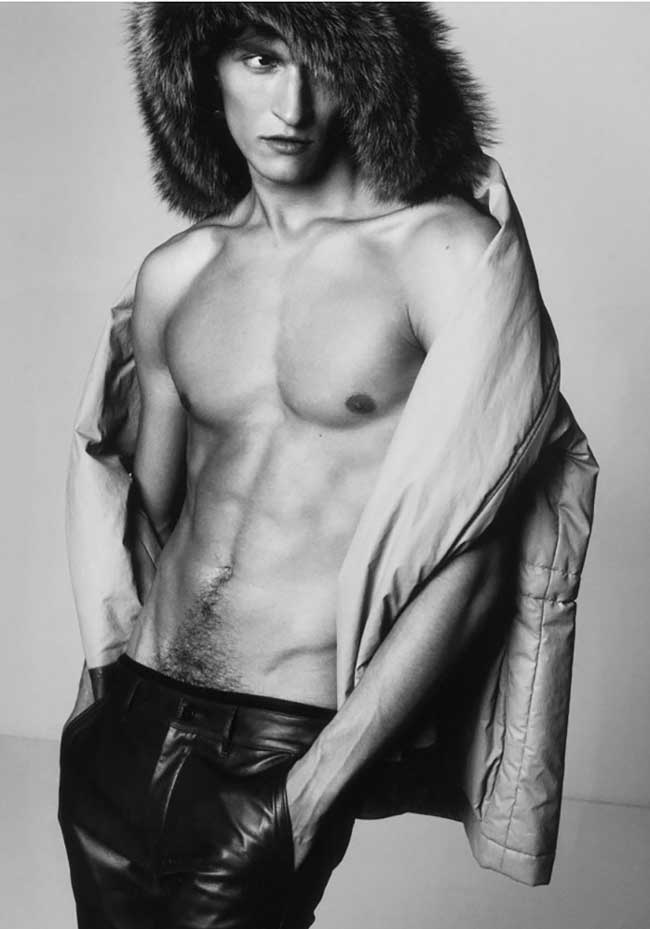 "Красив до неприличия!": сын Александра Лыкова сразил наповал соцсети