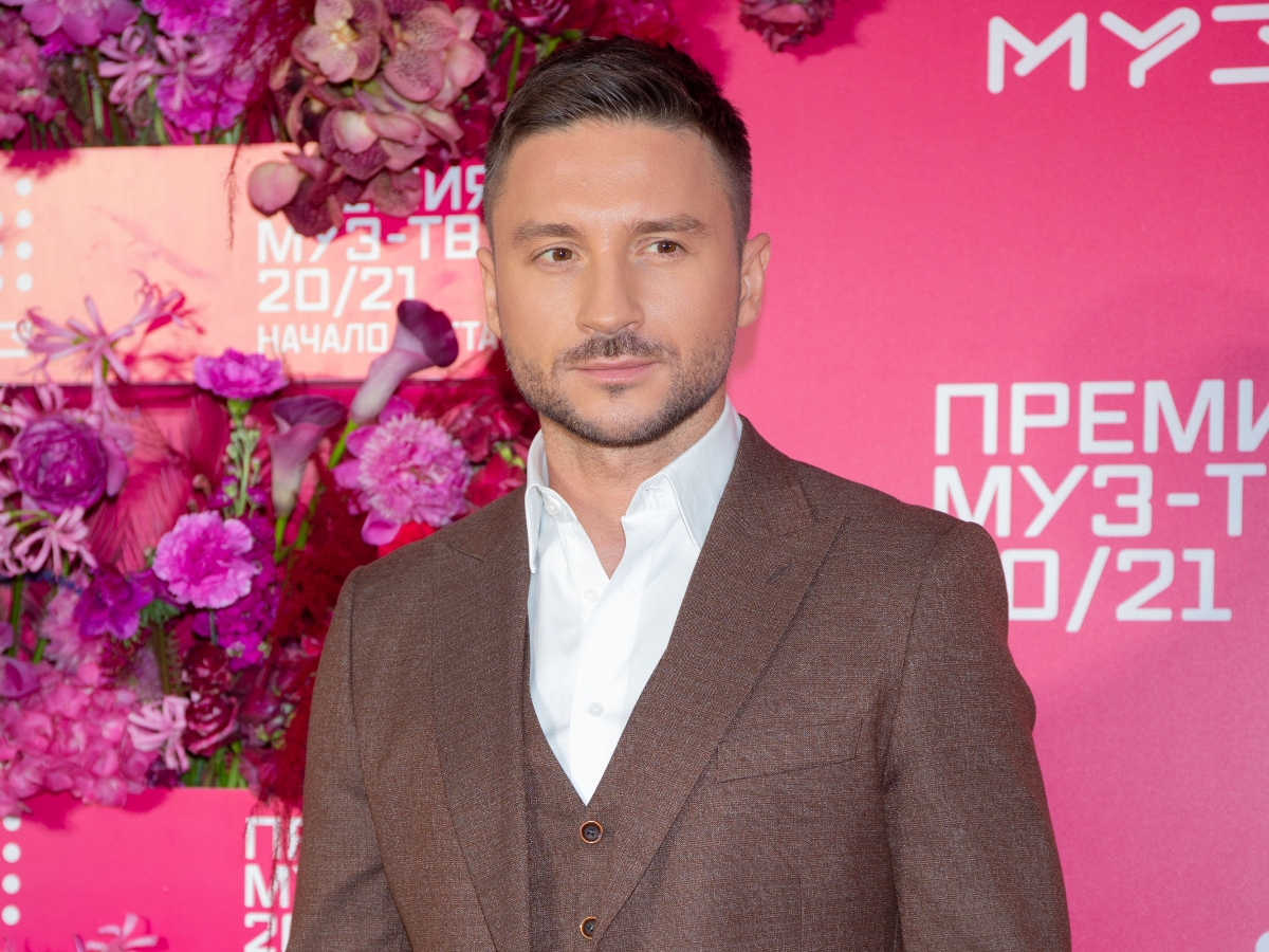 "Его отменяют везде": на карьере Сергея Лазарева поставлен жирный крест