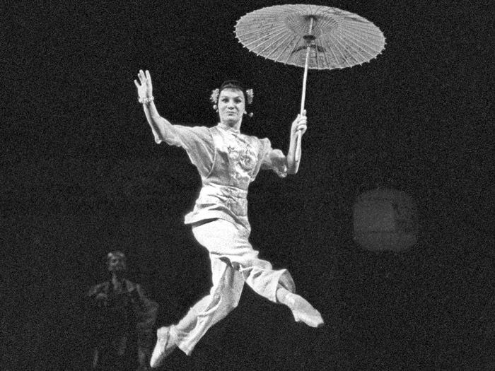 Балет «Огни Парижа», где главную партию танцевала Ольга Лепешинская, Сталин посмотрел 17 раз