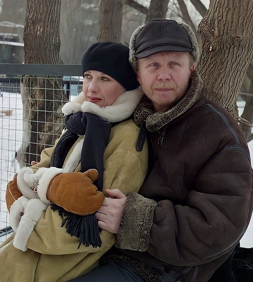 «Пронесли любовь через всю жизнь»: редкое фото Елены Яковлевой с мужем восхитило россиян