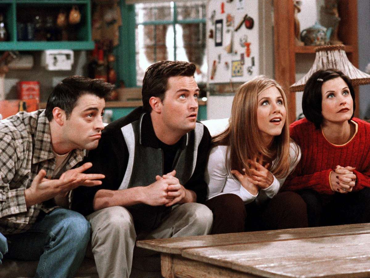 Дженифер Энистон Топ-9 старых сериалов для любителей ностальгии