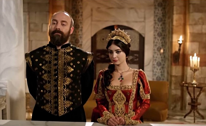 Не только Хюррем: все любимые женщины султана Сулеймана из «Великолепного века»