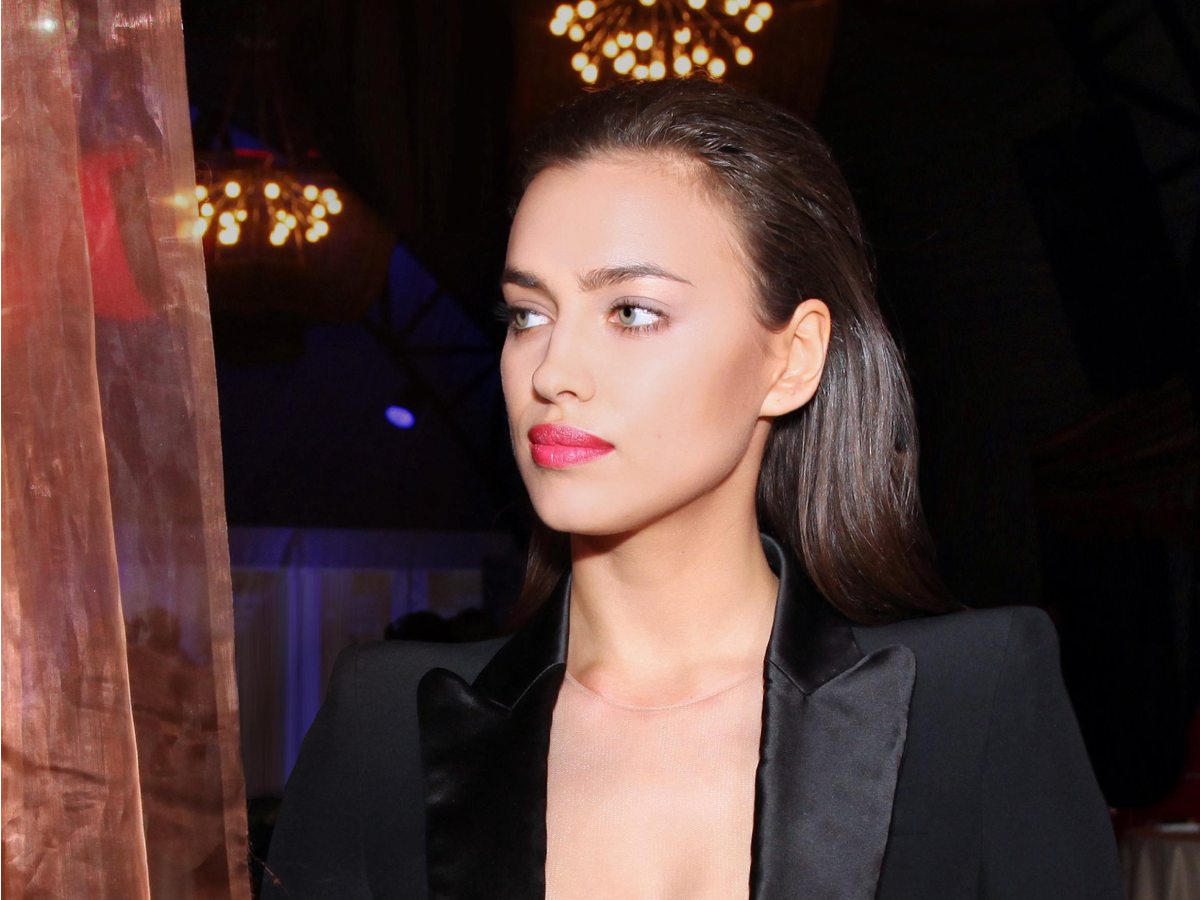 "Сочная красотка": народ ахнул от домашних фото Ирины Шейк