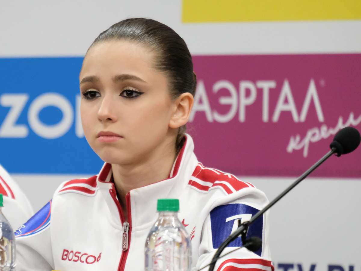 Фигурное катание — все: Камила Валиева подалась в психологи