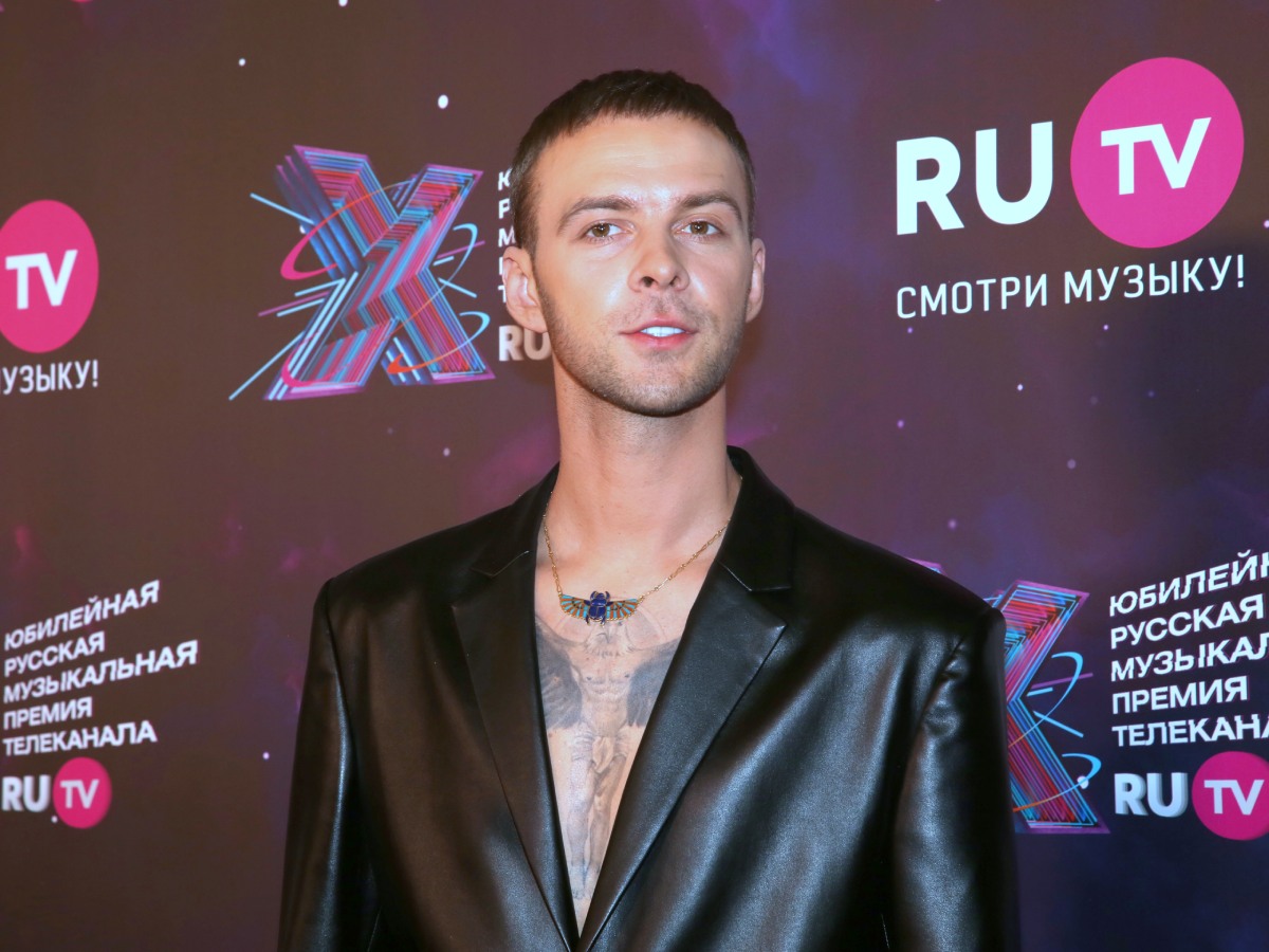 Макс Барских Не выдержал насмешек: собирающийся в США Барских сорвался на россиян