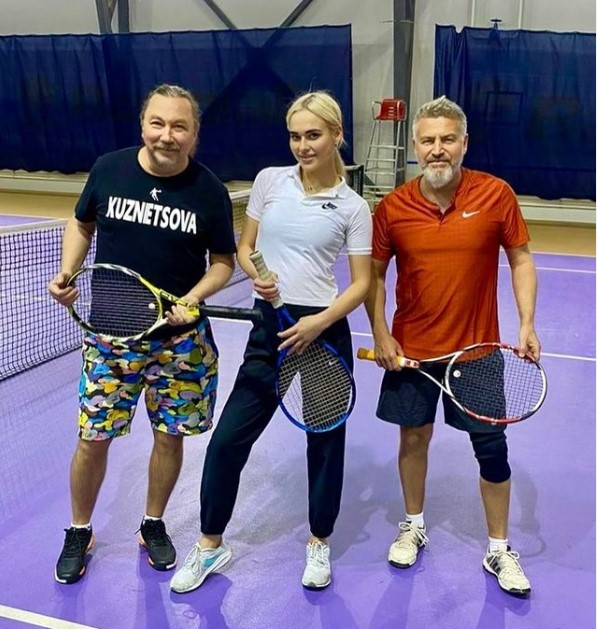 "Красавцы": Николаев показал досуг Агутина с молодой спортсменкой