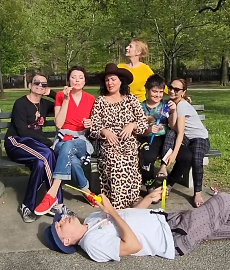 «Плюнувшая