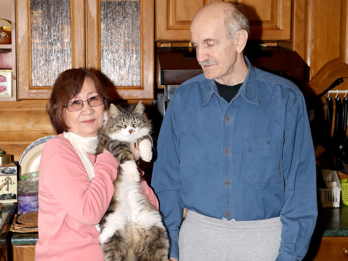 Бард Суханов уговаривает свою Лизу на свадьбу