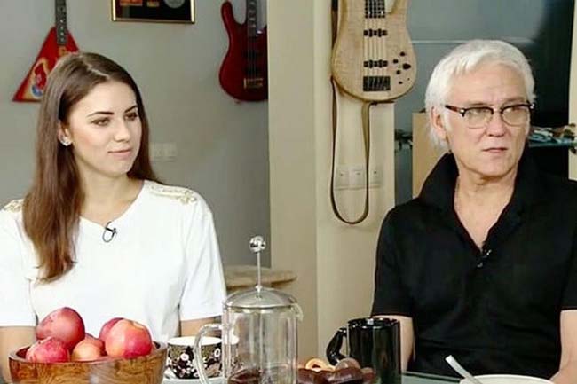 Александр Маршал и Карина Нугаева в программе «Когда все дома»