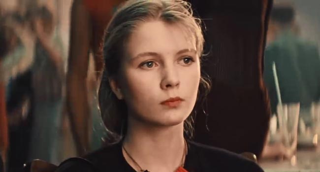 Анастасия Немоляева в фильме «Курьер»