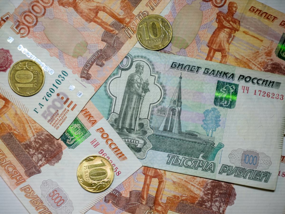 Уже с 3 июня автоматически: кому из россиян положена выплата в 10 тысяч рублей
