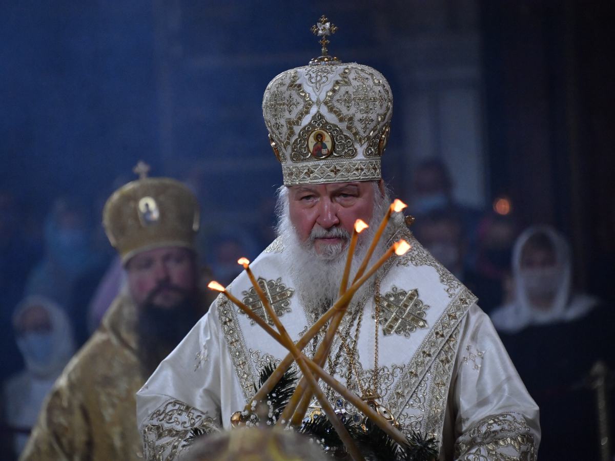 Поймать не успели: патриарх Кирилл оконфузился в новом храме на берегу Черного моря