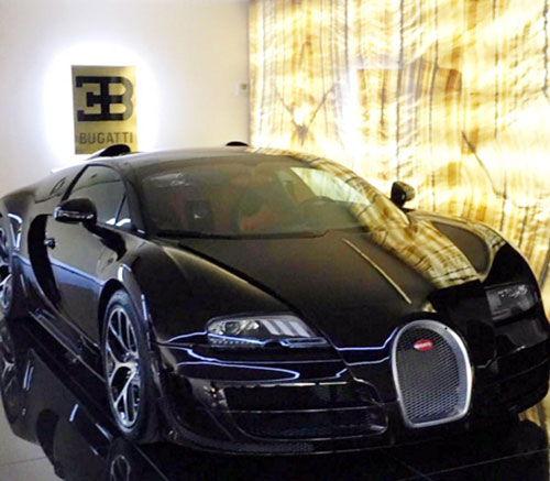 Суперкар Криштиану Роналду Bugatti Veyron разбил его телохранитель